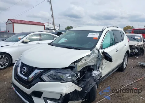 2017 Nissan Rogue Sv z USA, uszkodzony, nr VIN 5N1AT2MV3HC778635